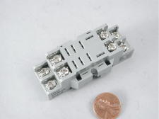 Daikin Applied 074805901 — Relay Soc 10A 300V Dpdt (Base) Din Rail
