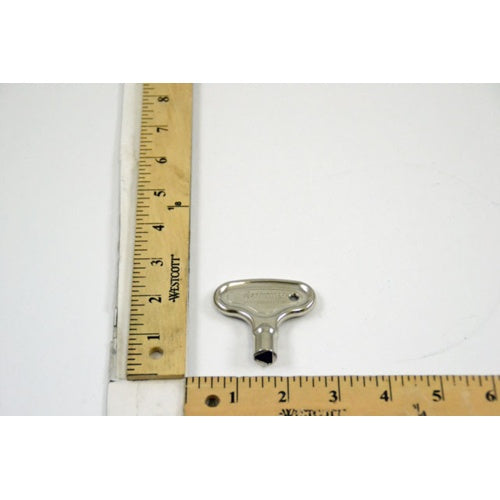 York 021-32231-000 Key, Triangle, 8 MM