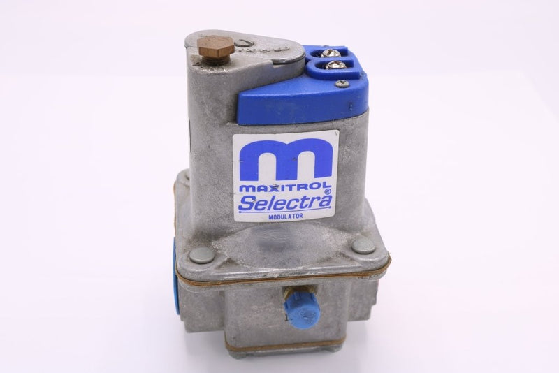 460516 — Modulating Gas Valve, Maxitrol M520B