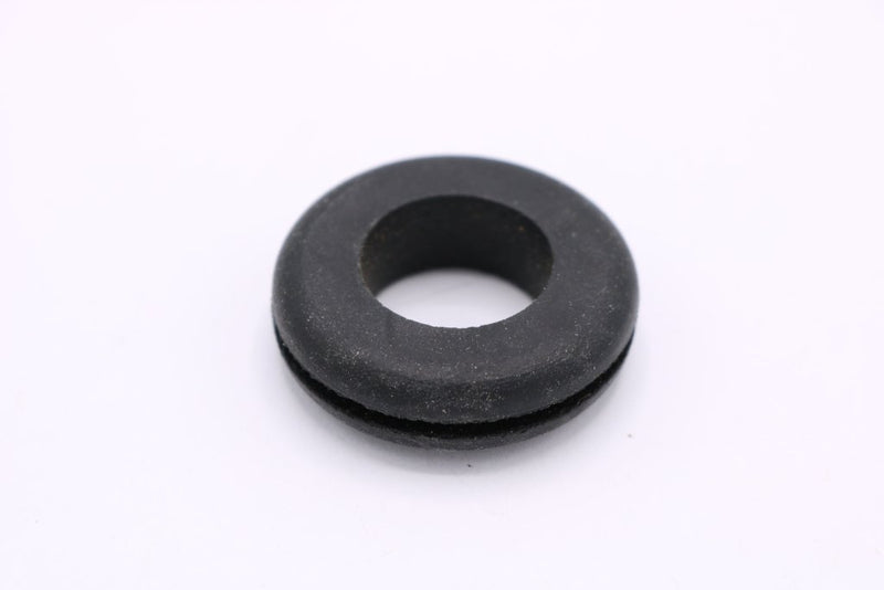 370008 — Grommet, M2868 Neoprene