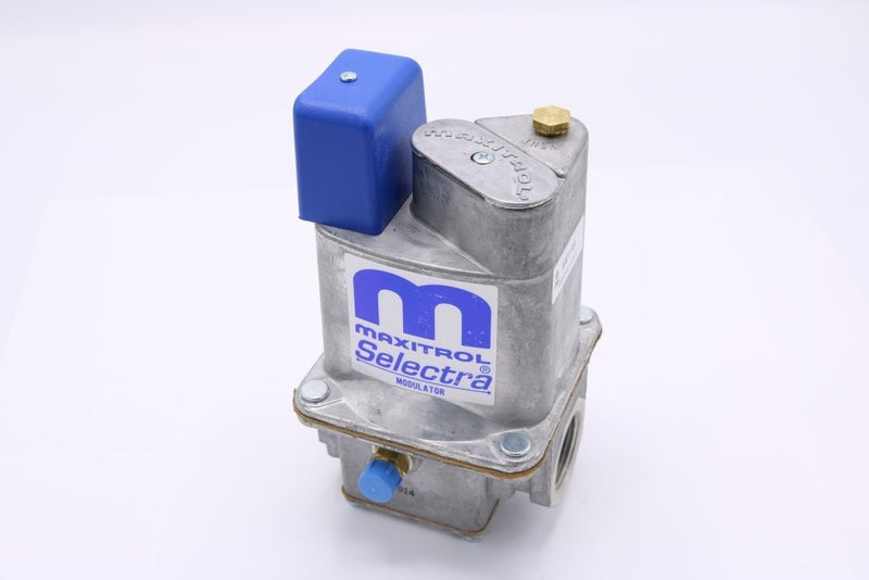 457853 — Modulating Gas Valve, Maxitrol M611B