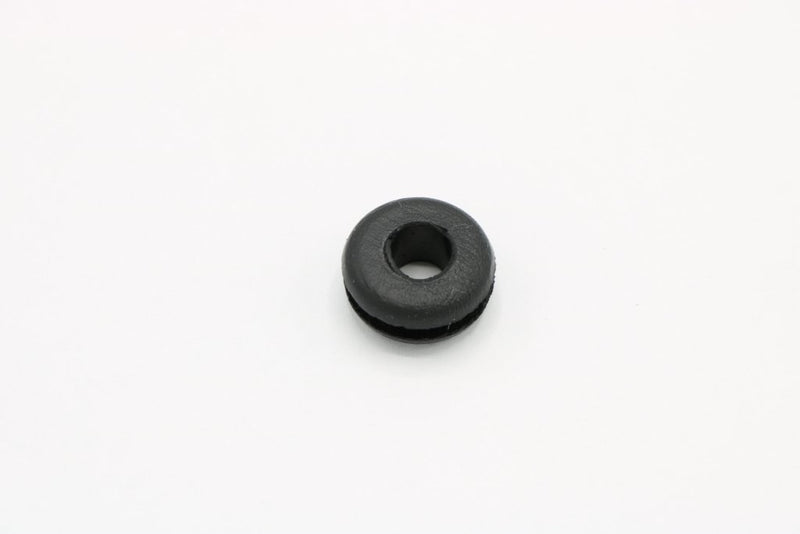 370058 — Grommet, Neoprene