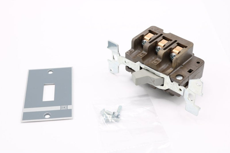381247 — Toggle Switch, 251K06, 30A, 600V